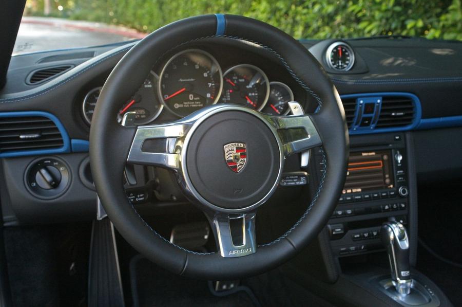  Porsche 911 Carrera Speedster 2011 года  (фото 90 из 108)